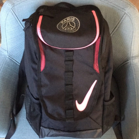 Nike women’s sports backpack
